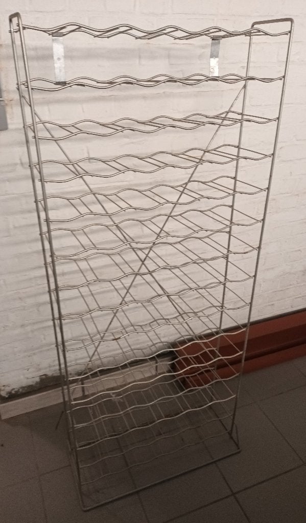 2 porte-bouteilles en métal 90, Enlèvement, Utilisé, Métal, 25 bouteilles ou plus
