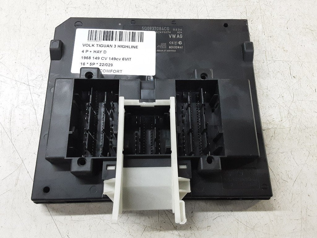 ORDINATEUR GESTION CONFORT Tiguan (AD1) (5QO937084CG), Autos : Pièces & Accessoires, Électronique & Câbles, Volkswagen, Utilisé
