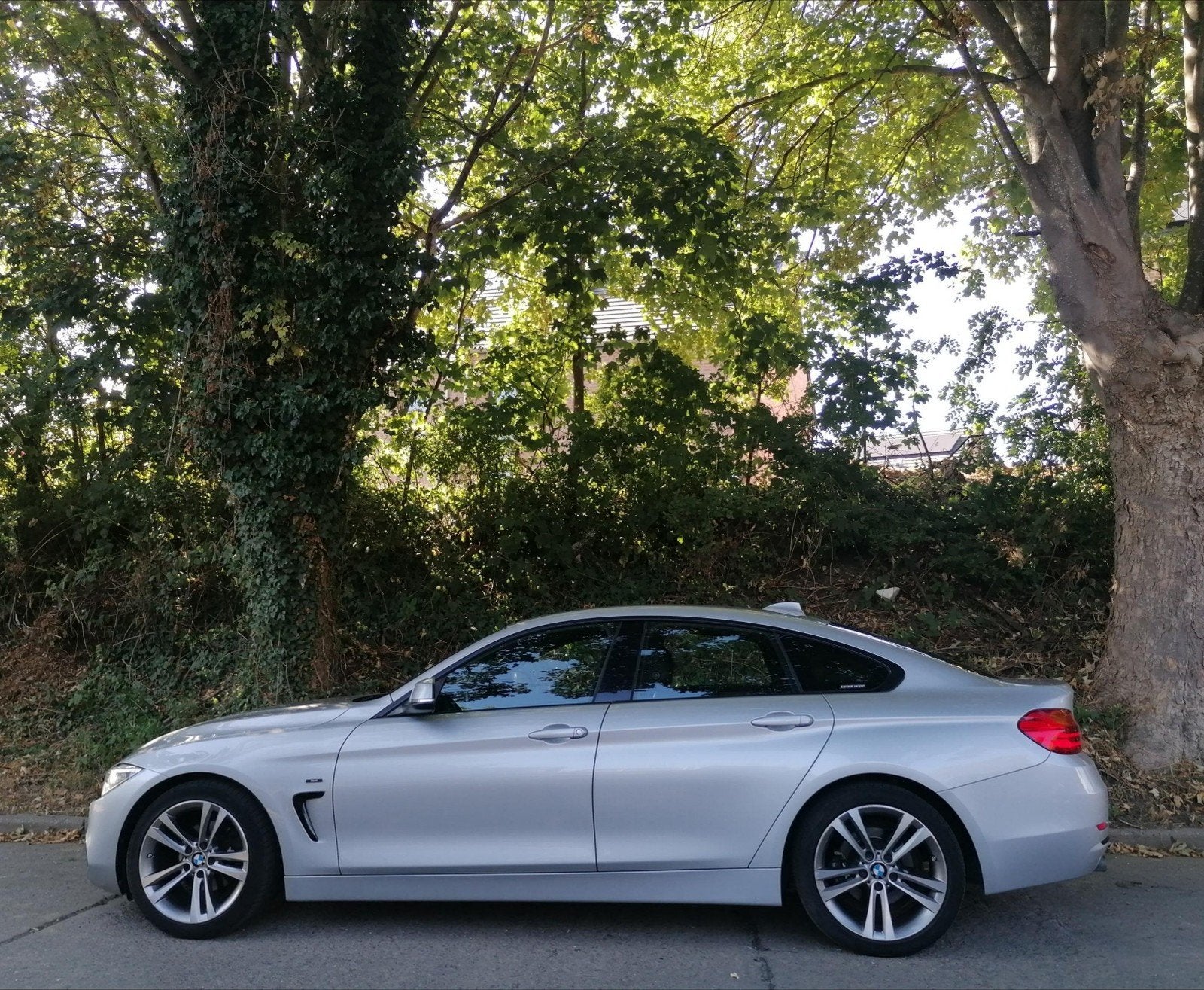 BMW 418 D GROTE COUPÉ, Auto's, BMW, Automaat, Dealer onderhouden, Leder, Elektrisch