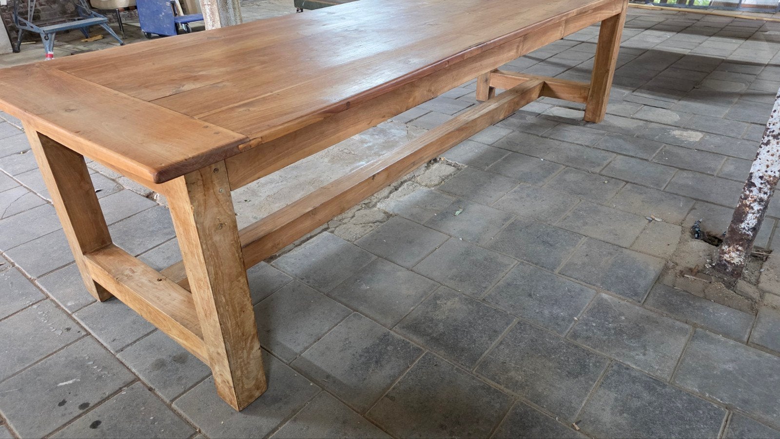 3 meter lange boerentafel- abdijtafel mooi geleefd blad, Huis en Inrichting, Tafels | Eettafels, Verzenden, Gebruikt