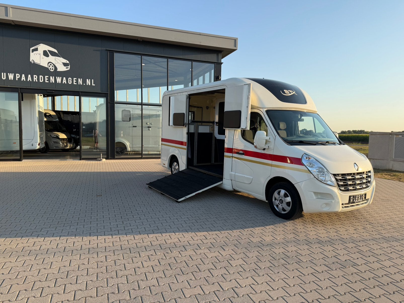 Renault STX paardencamionette >MARGE< paardenwagen, Dieren en Toebehoren, Ophalen, Zo goed als nieuw, 2-paards trailer
