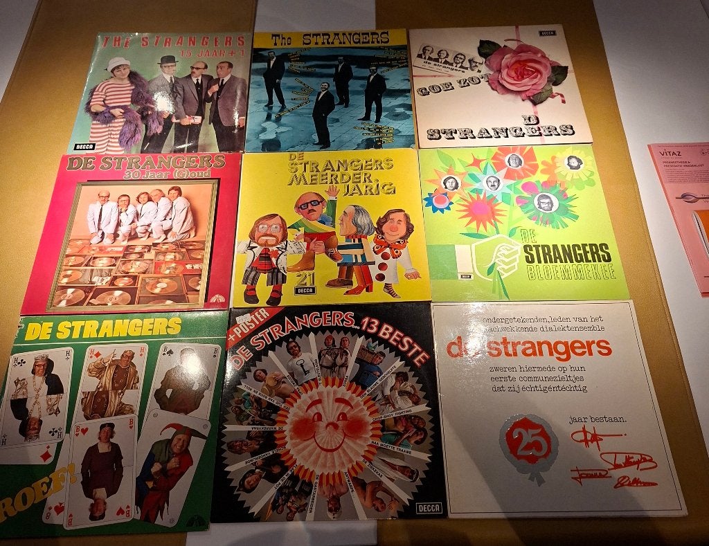 The Strangers (20 lp,s), CD & DVD, Vinyles | Néerlandophone, Enlèvement ou Envoi, Chanson réaliste ou Smartlap, Utilisé, Compilation