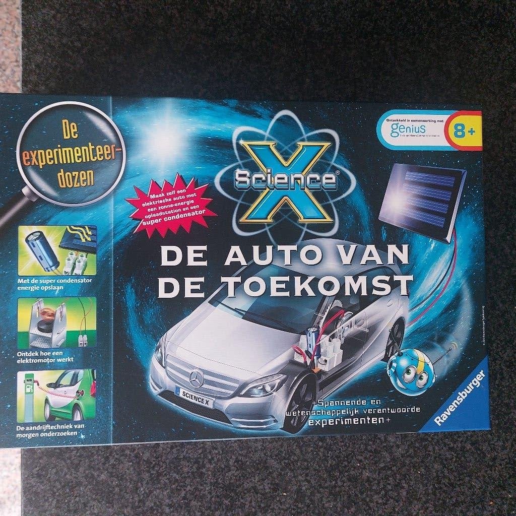 Elektrische auto op zonneenergie, Ophalen, Zo goed als nieuw, Knutselen