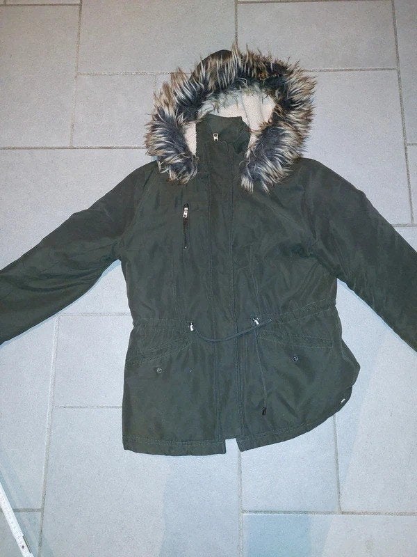 Mosgroene jas merk Only - maat M, Kleding | Dames, Jassen | Winter, Maat 38/40 (M), Only, Ophalen of Verzenden, Zo goed als nieuw