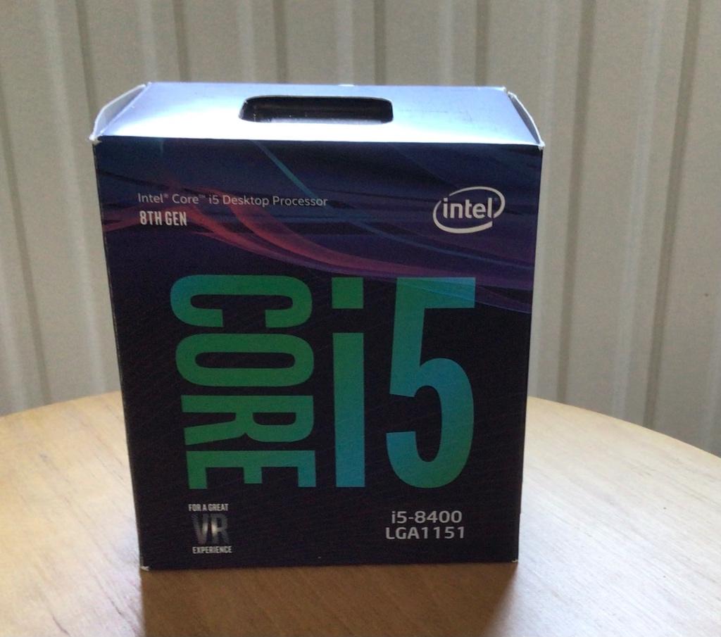 Intel Core i5 8400 avec ventilo d’origine, Informatique & Logiciels, Cartes vidéo, Enlèvement ou Envoi