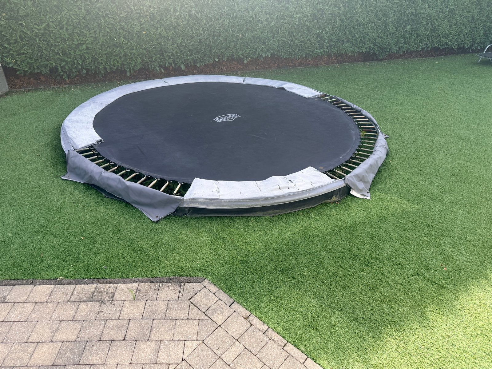 Inground trampoline berg, Kinderen en Baby's, Speelgoed | Buiten | Trampolines, Ophalen, Zo goed als nieuw