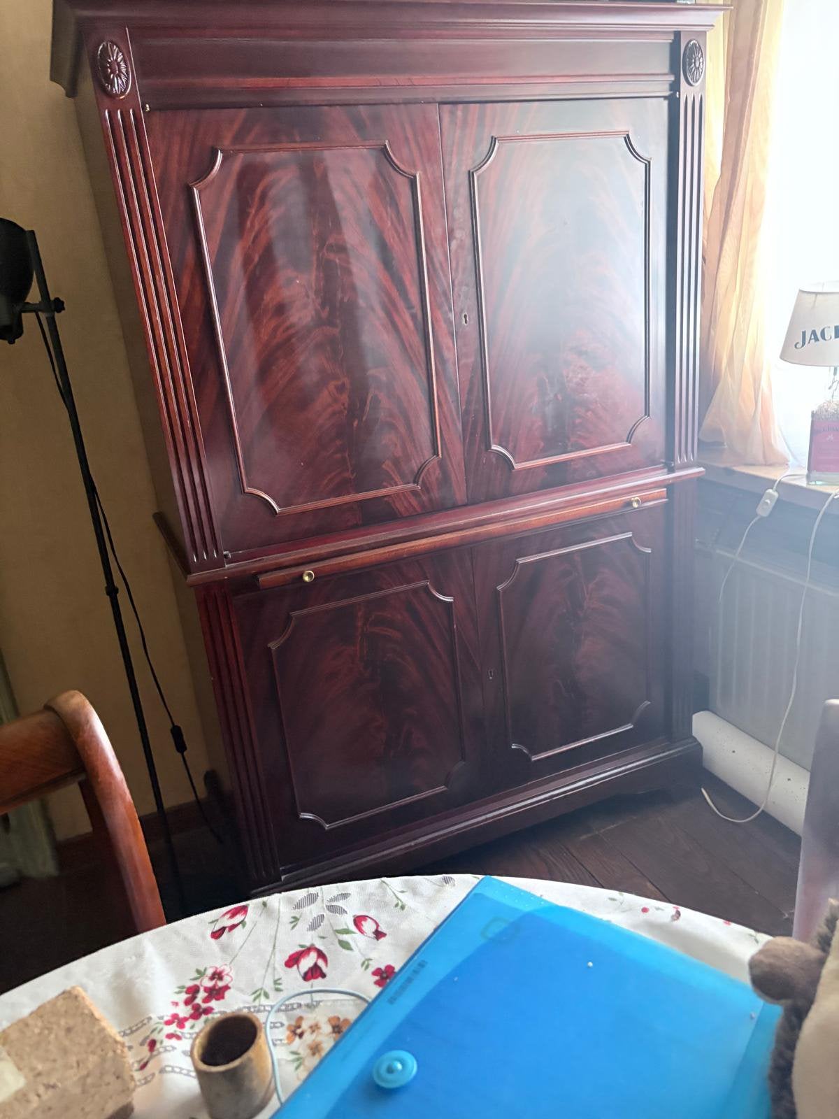 Meuble de bar classique en chêne, Enlèvement