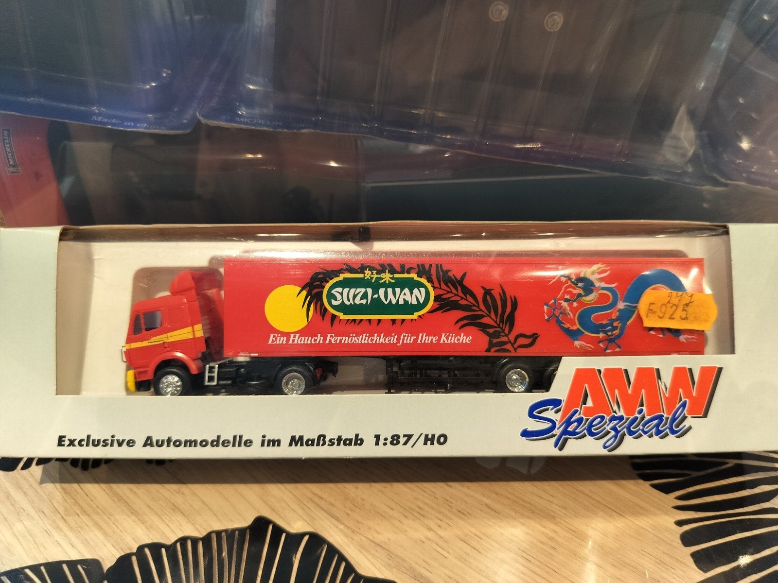 AMW Spezial H0 Camion Suzi Wan 1:87, Enlèvement ou Envoi, Neuf, Bus ou Camion, AWM