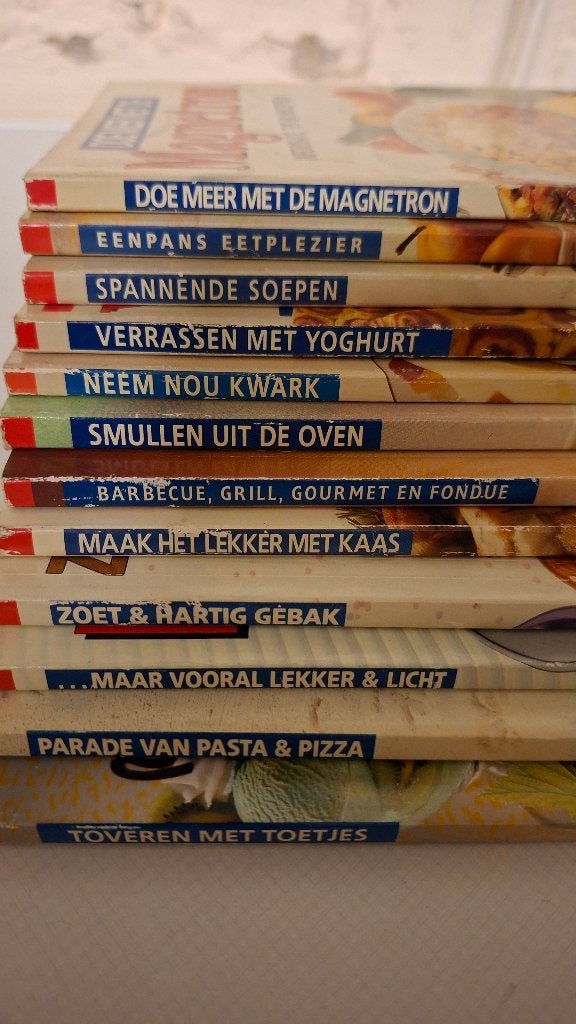 12 kookboekjes met allemaal lekkere gerechtjes, Enlèvement ou Envoi, Utilisé
