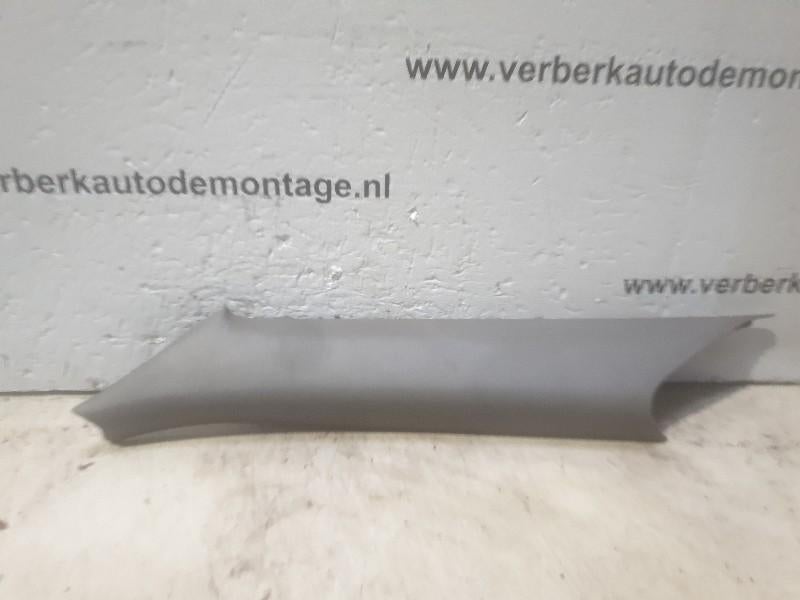 D GARNITURE DE PILIER DROIT achter 80 (B4) (8a5-867-296), Utilisé, Audi