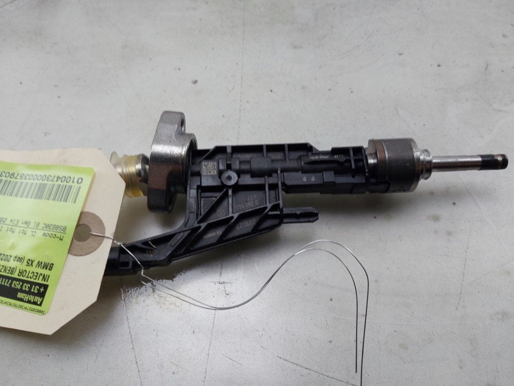 INJECTEUR BMW X5 (G05) (|8656548|13538656548|0261500437|), Robert Bosch AG, Utilisé, BMW, Robert-Bosch-Allee 1
74232  Abstatt, DE