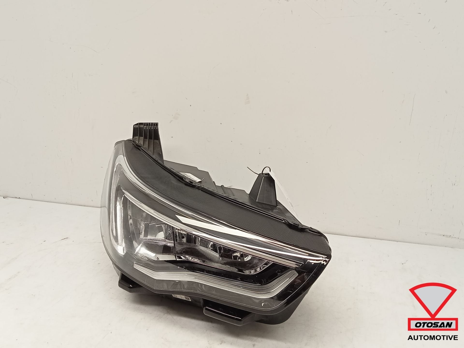 Phare avant droit LED pour Opel Grandland X YP00162680, Autos : Pièces & Accessoires, Opel Automobile GmbH, Opel, Bahnhofsplatz 1
65423  Russelsheim am Main, DE