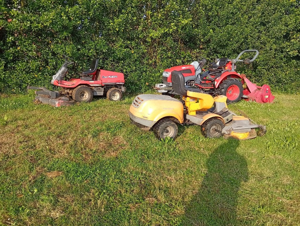 Tondeuse autoportée, tracteur, tous les 3 moteurs diesel, Jardin & Terrasse, Enlèvement, Utilisé, Fonction de mulching, 90 à 120 cm
