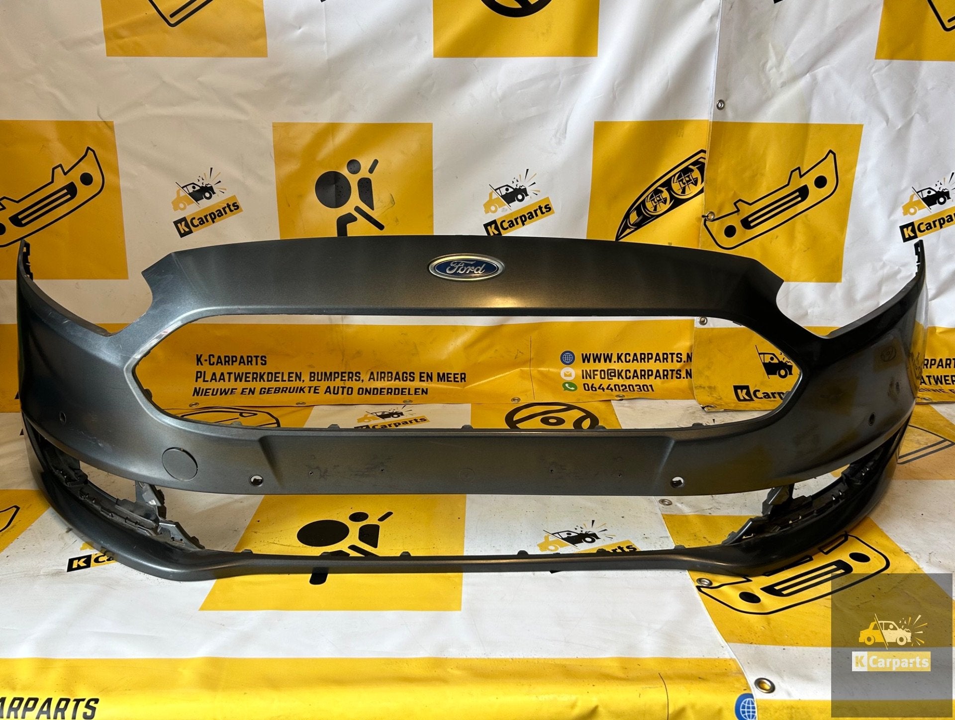 Voorbumper Ford Galaxy Mk3 2015+ PDC EM2B-17H772-P_W, Info@fabrikant.eu, Ford, Bumper, Fabrikant BV