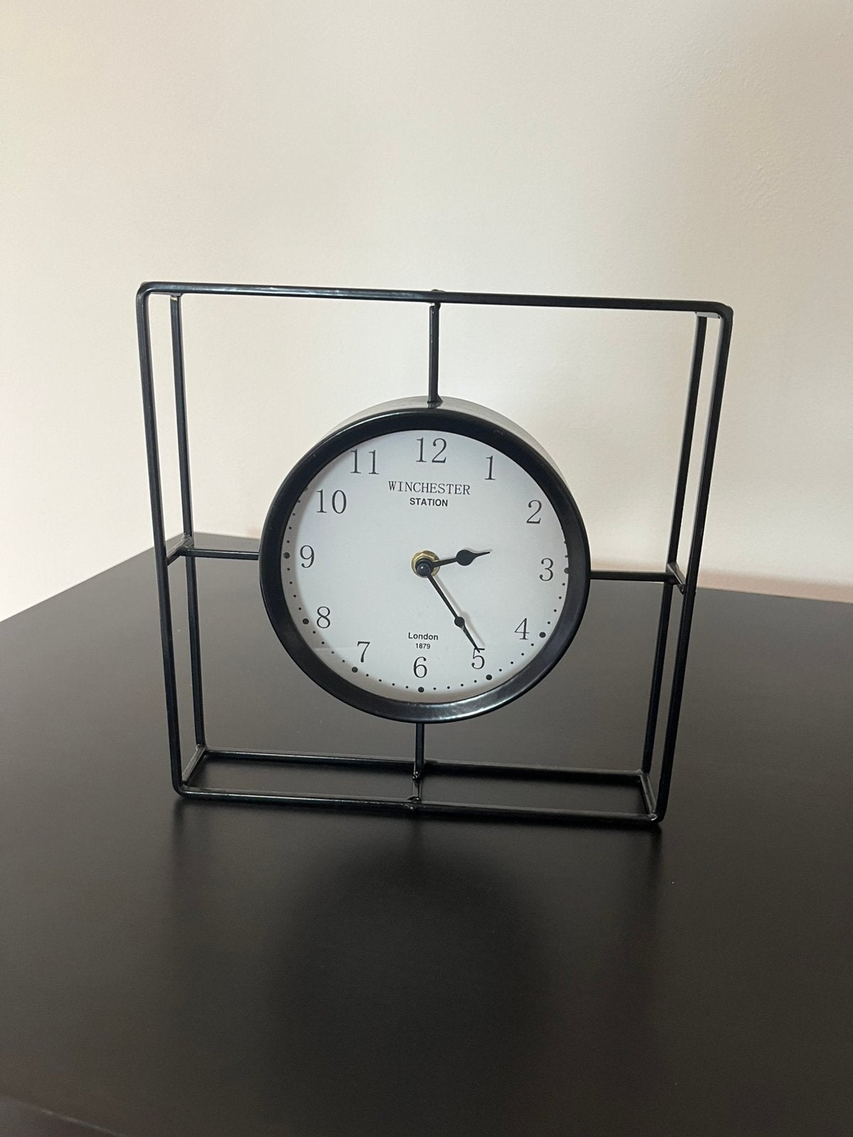 Horloge décorative style industriel, Comme neuf, Industriel, Enlèvement, Horloge de table