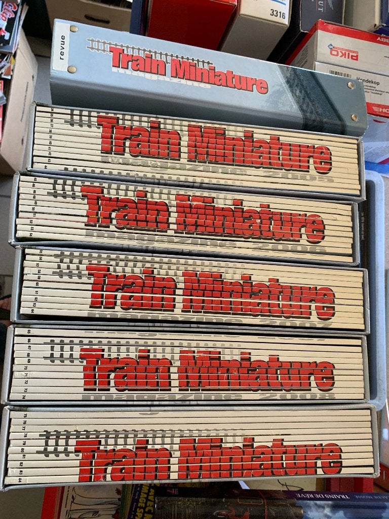 Revues Train Miniature Magazine 31 à 84 avec Coffrets., Enlèvement