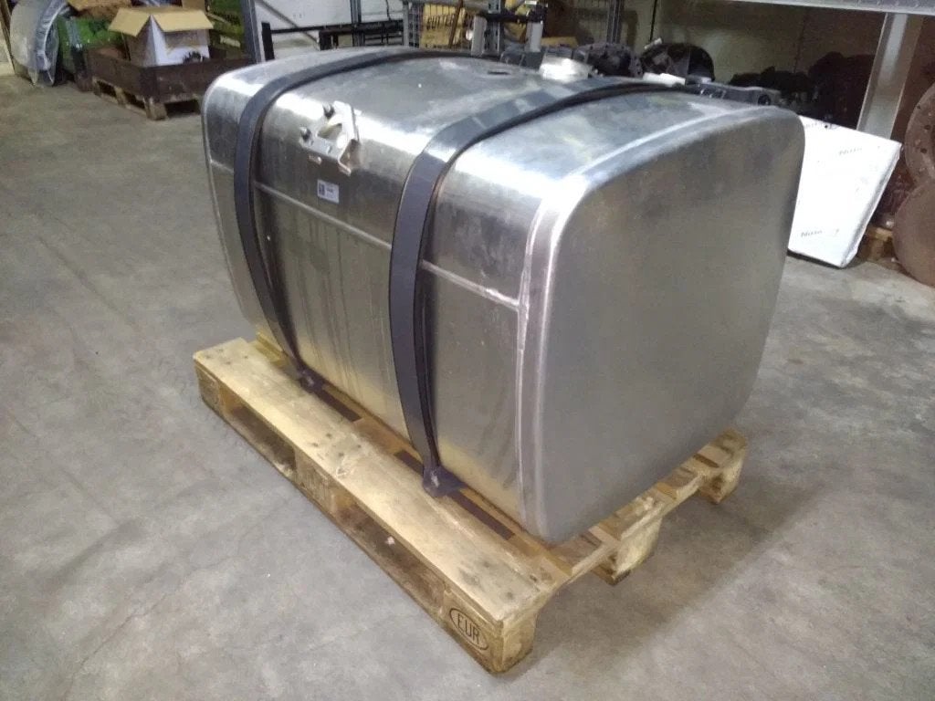 DAF Tank met steunen, Nieuw