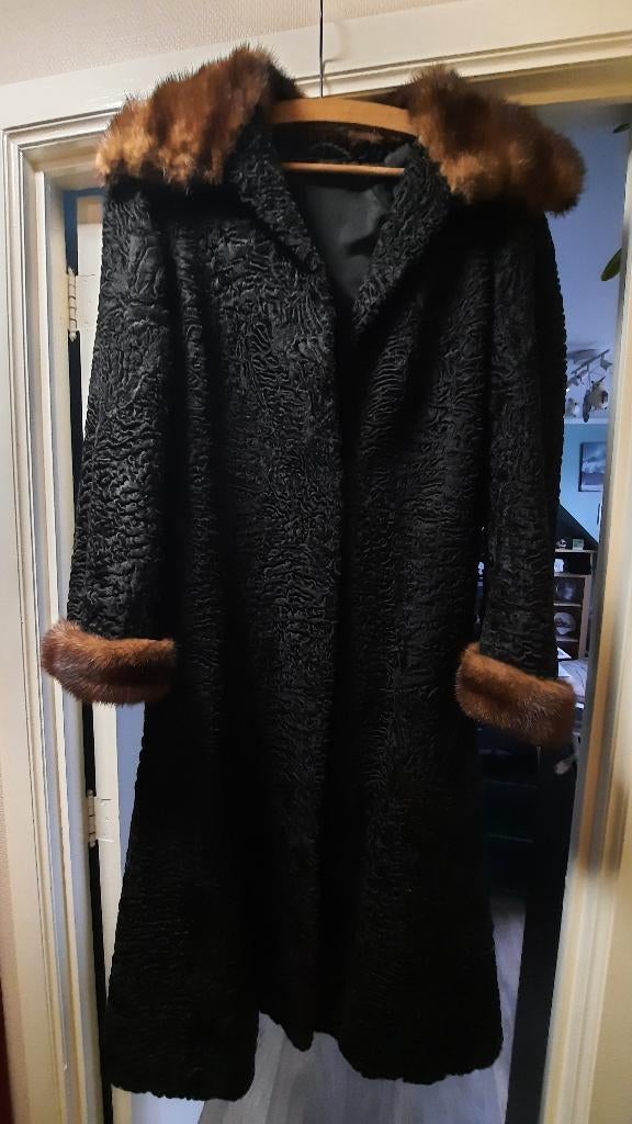 Manteau en fourrure (PAS D'ENVOI), Enlèvement, Femmes