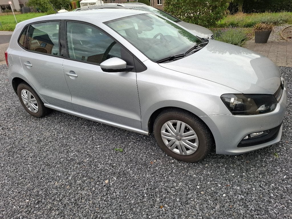 Polo 1.2 66kW 90 pk, Autos, Argent ou Gris, Achat, Entretenue par le concessionnaire, Noir