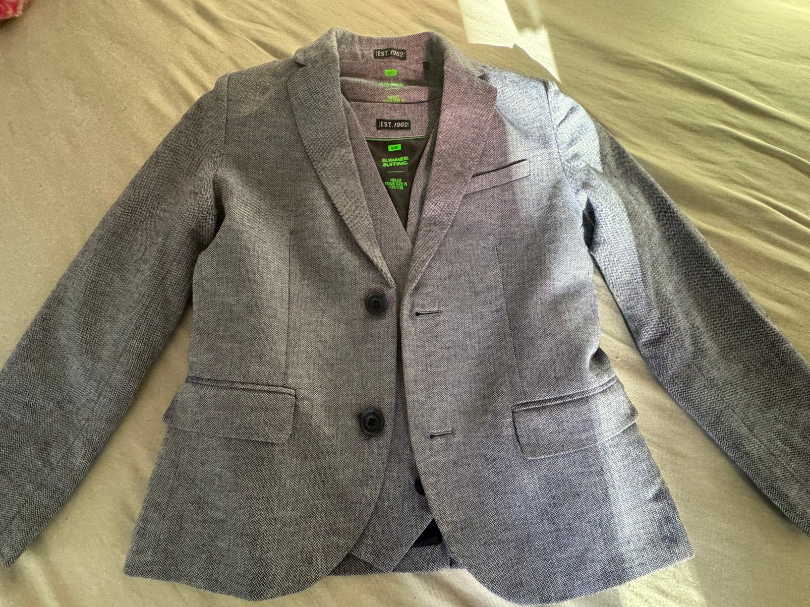 Kinderkostuums / Kinderoptredenkleding  €15, Kleding | Heren, Kostuums en vesten, Ophalen, Zo goed als nieuw