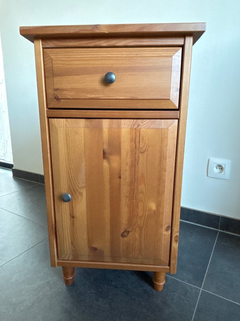 Table de chevet, Comme neuf, Moins de 45 cm, Enlèvement, 55 à 70 cm