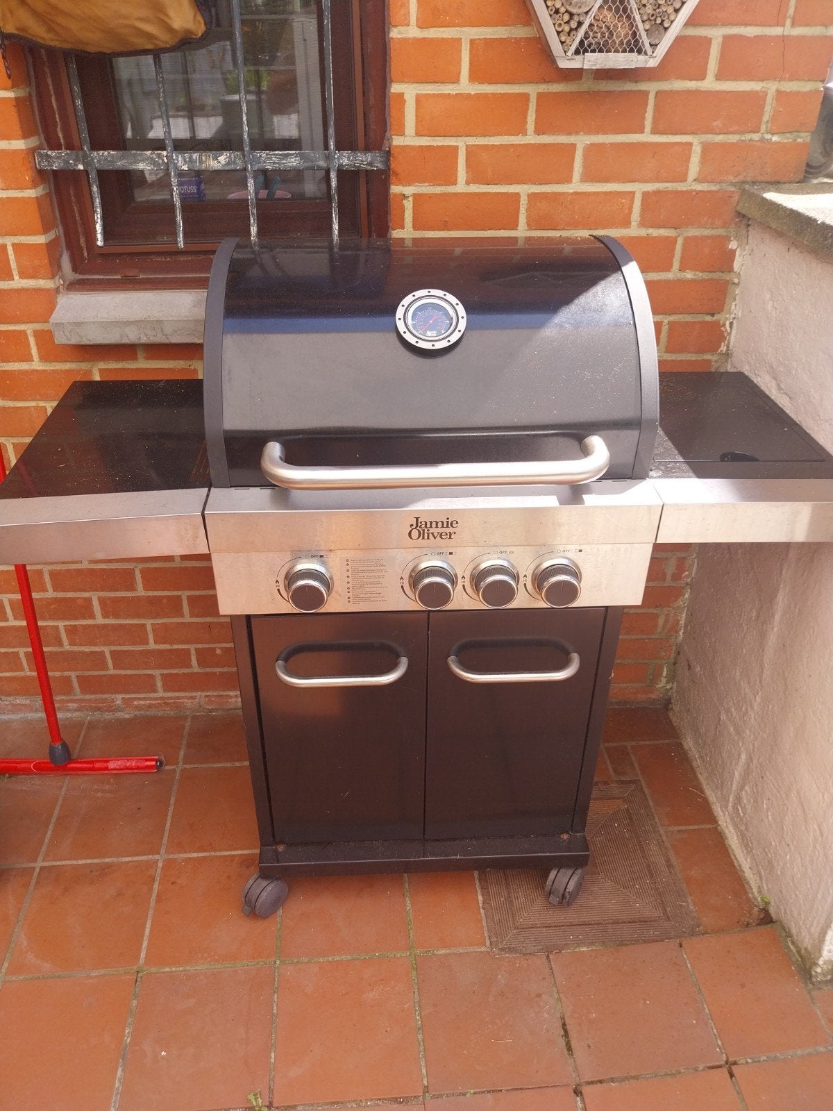 Barbecues, Enlèvement