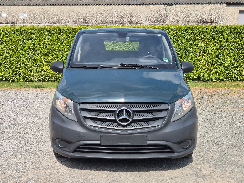 Mercedes-Benz Vito 111 CDI, Auto's, Mercedes-Benz, Voorwielaandrijving, Stof, 4 cilinders, Grijs