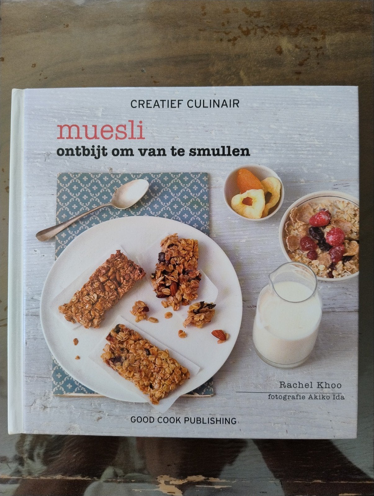 Muesli ontbijt om van te smullen Rachel Khoo, Boeken