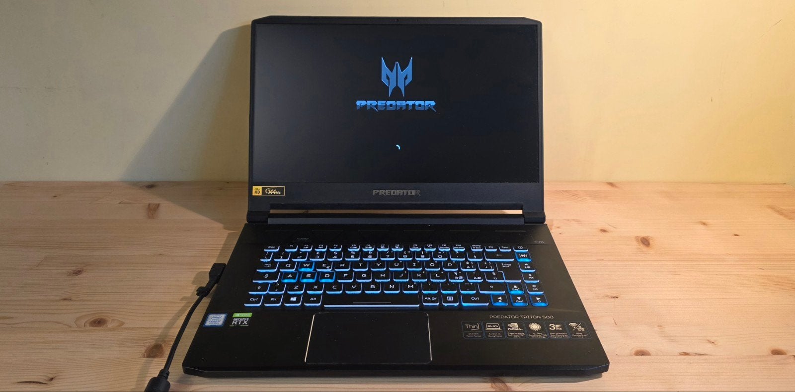 Acer Predator Triton i7 9750H/RTX 2070 8 Gb/2 x 512 NVMe/16, Computers en Software, Windows Laptops, SSD, Qwerty, Ophalen