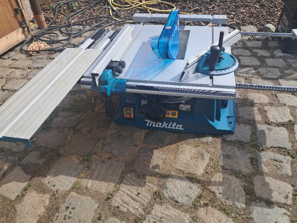 Makita paneelzaag, Zakelijke goederen, Ophalen