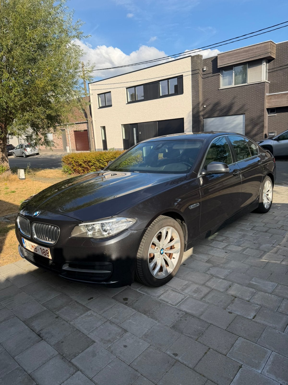 BMW 520d 2014 - Euro 6 - HUD - Soft Close - Full Options, Cuir, Euro 6, Feux de virage, Noir
