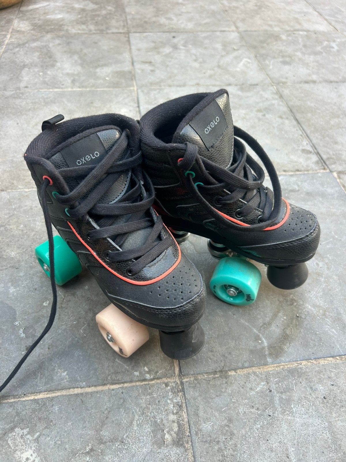 Rolschaatsen maat 32, Ophalen, Zo goed als nieuw