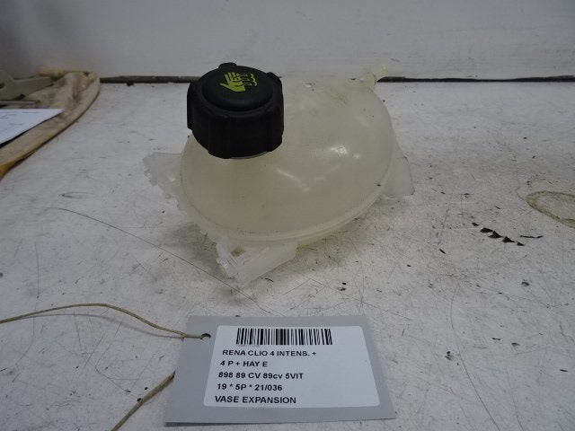 EXPANSIERESERVOIR Renault Clio IV (5R) (01-2012/08-2021), Gebruikt, Renault, Peter-Huppertz-Straße 5
51063  Köln, DE, Dialog.deutschland@renault.de