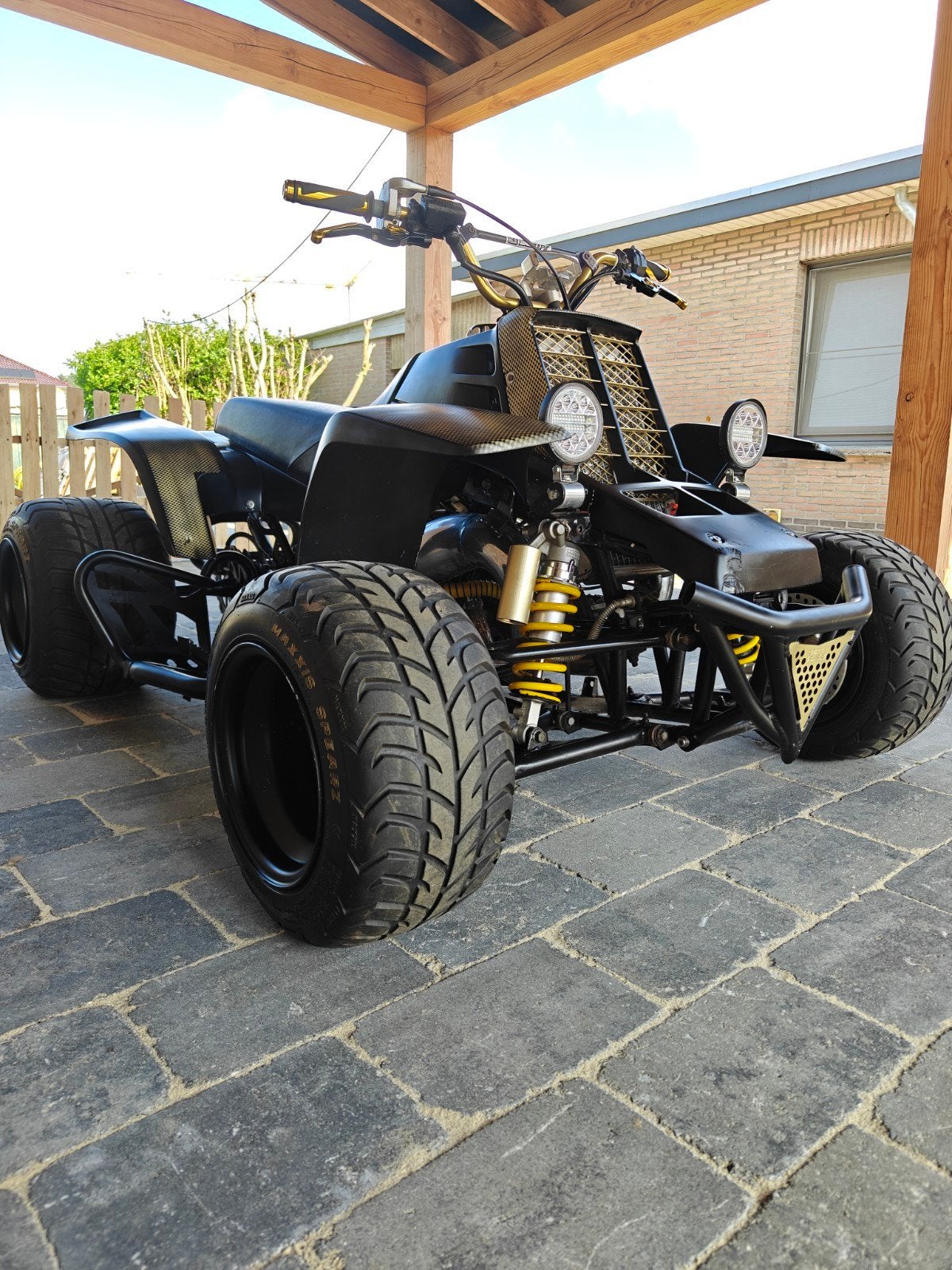 Yamaha banshee met papieren, Motoren