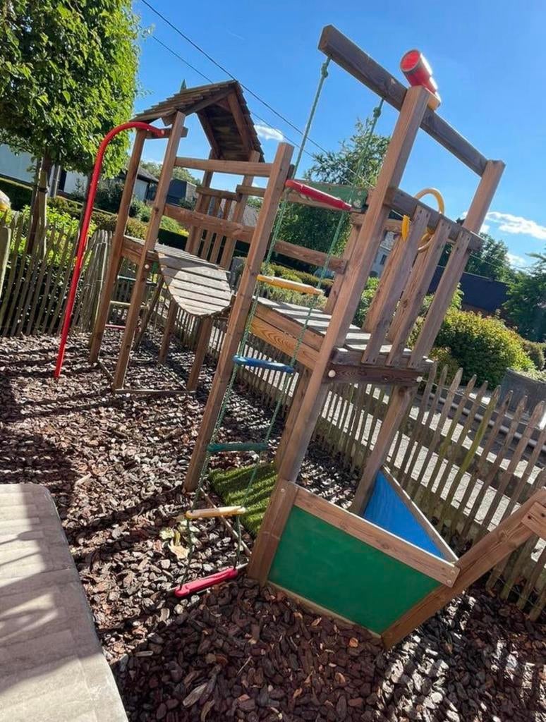 Houten speeltoestel / speeltoren, Kinderen en Baby's, Speelgoed | Buiten | Speeltoestellen, Ophalen, Zo goed als nieuw, Klimtouw