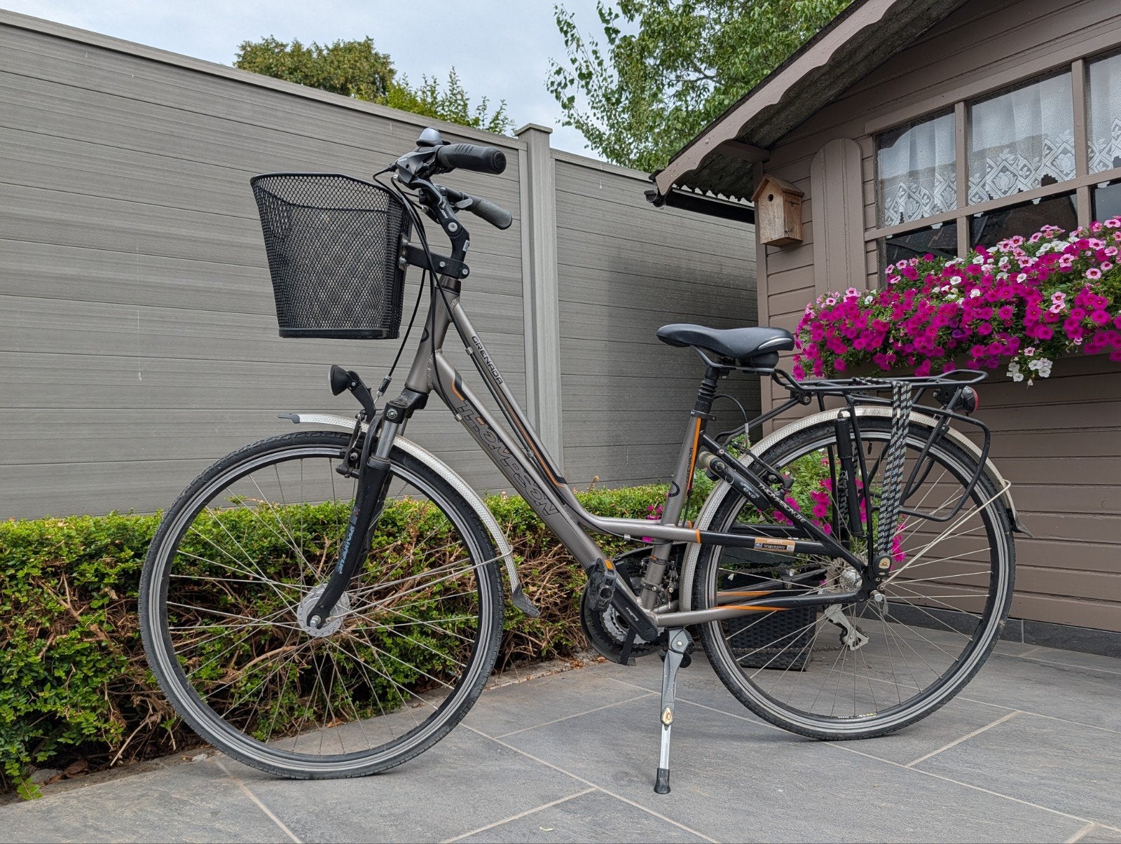 Damesfiets Thompson, Fietsen en Brommers, Fietsen | Dames | Damesfietsen, Ophalen, Velgrem, Overige merken, Versnellingen