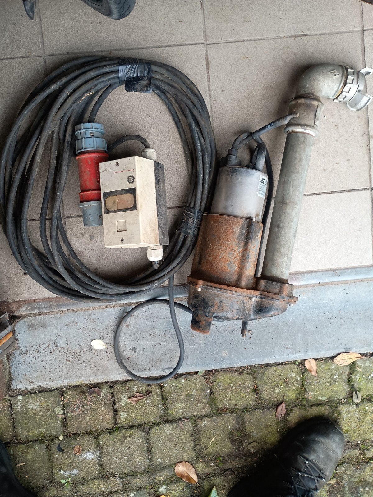 ABS MF334 DKS Afvalwater pomp 18 m3/h, Ophalen of Verzenden, Gebruikt, Elektrisch, Dompelpomp