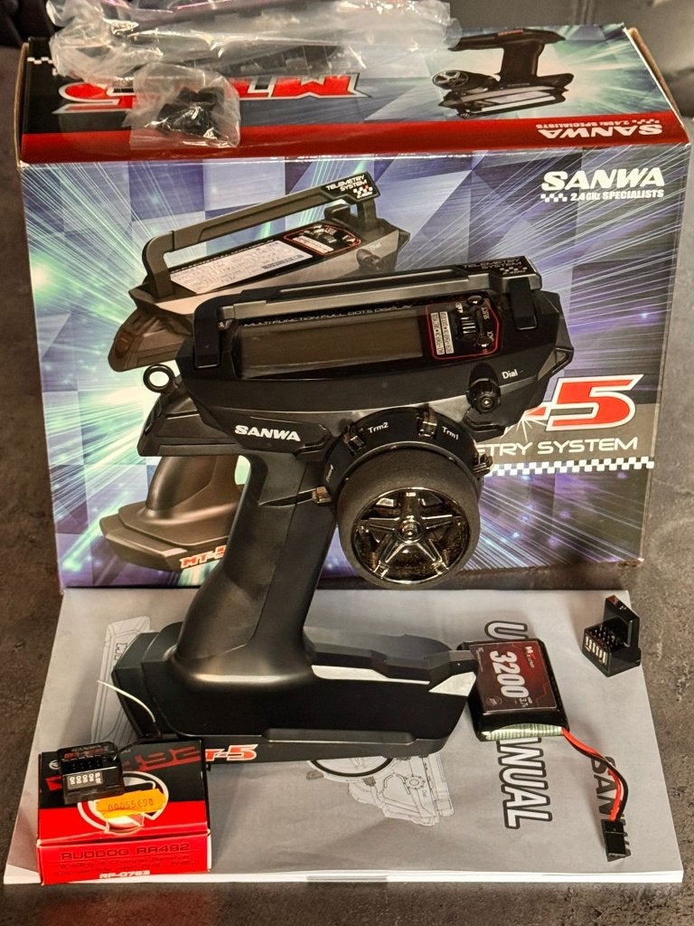 Radiocommande Sanwa MT-5 +accus +récepteur (Neuf), Enlèvement, Neuf
