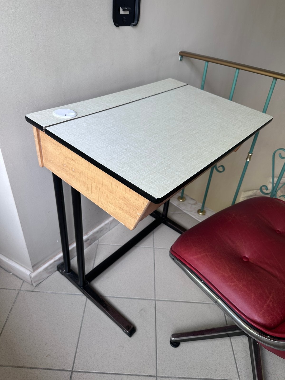 Schoolbank retro, Huis en Inrichting, Vintage, Ophalen, Gebruikt, Hout