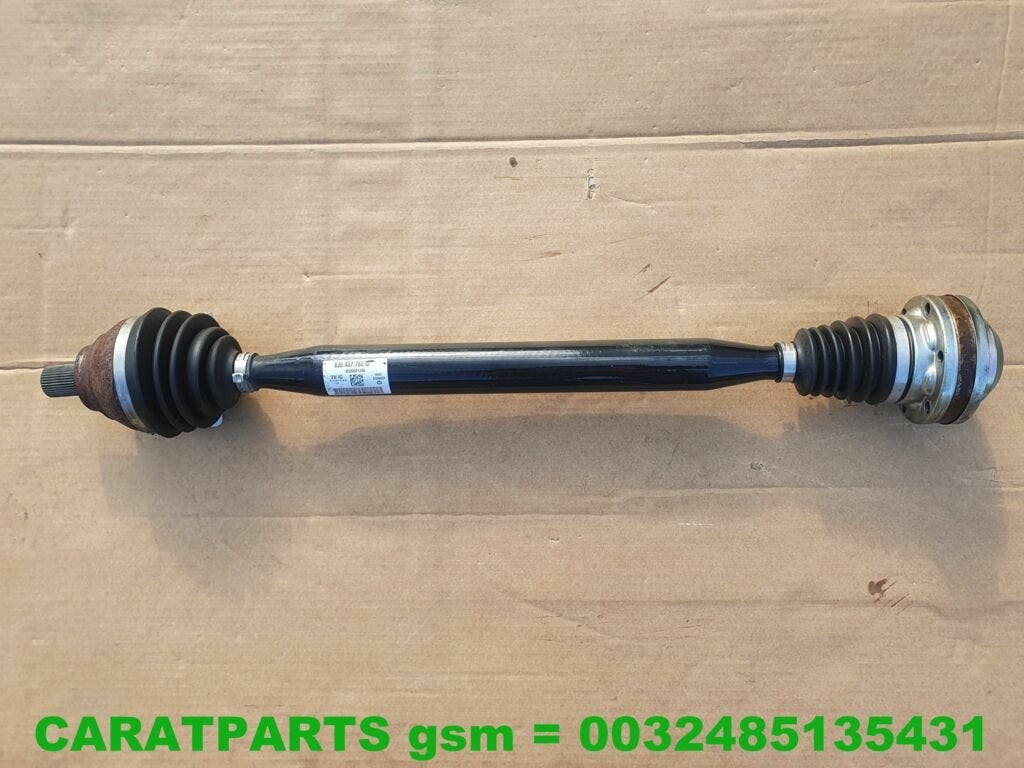 8J0407762G Arbre de transmission TT A3 arbre d'essieu Caddy, AUDI AG, Auto-Union-Strasse 1
85045  Ingolstadt, DE, Audi, Utilisé