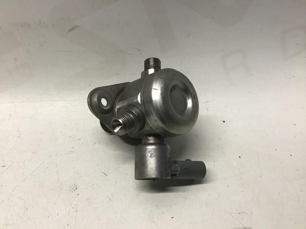 Hogedrukpomp BMW N63B44 759535001, -, Utilisé, -, -