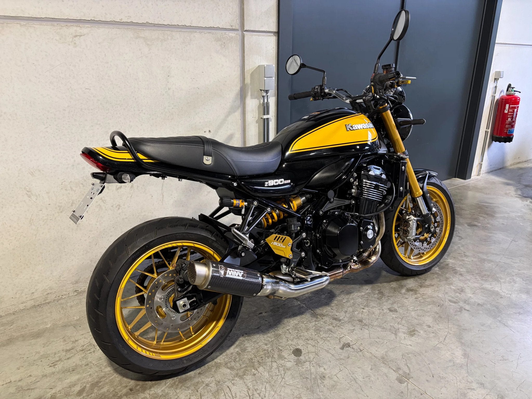 Kawasaki Z900RS SE in prachtstaat (bj 2024), Bedrijf, 900 cc, Meer dan 35 kW, Overig