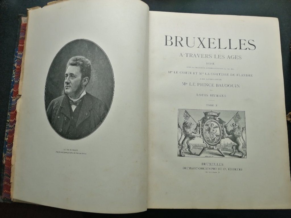 Louis hymans bruxelles a travers les ages Tome II, Boeken, Ophalen of Verzenden, Gelezen