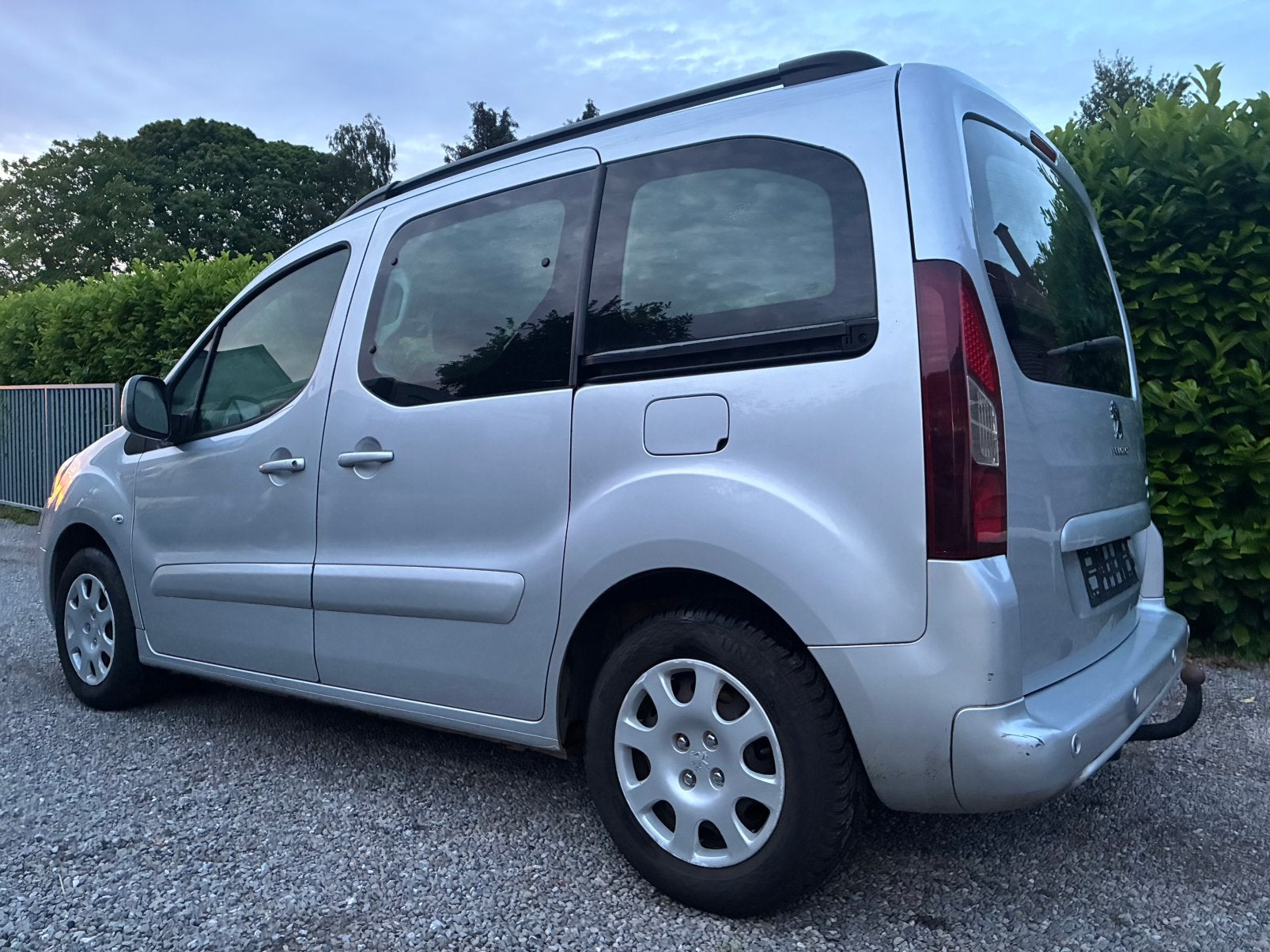 Peugeot partner tepee, Autos, Euro 5, Achat, Entreprise, https://public.car-pass.be/vhr/9fec8477-4f5b-431e-8c99-717a39671165