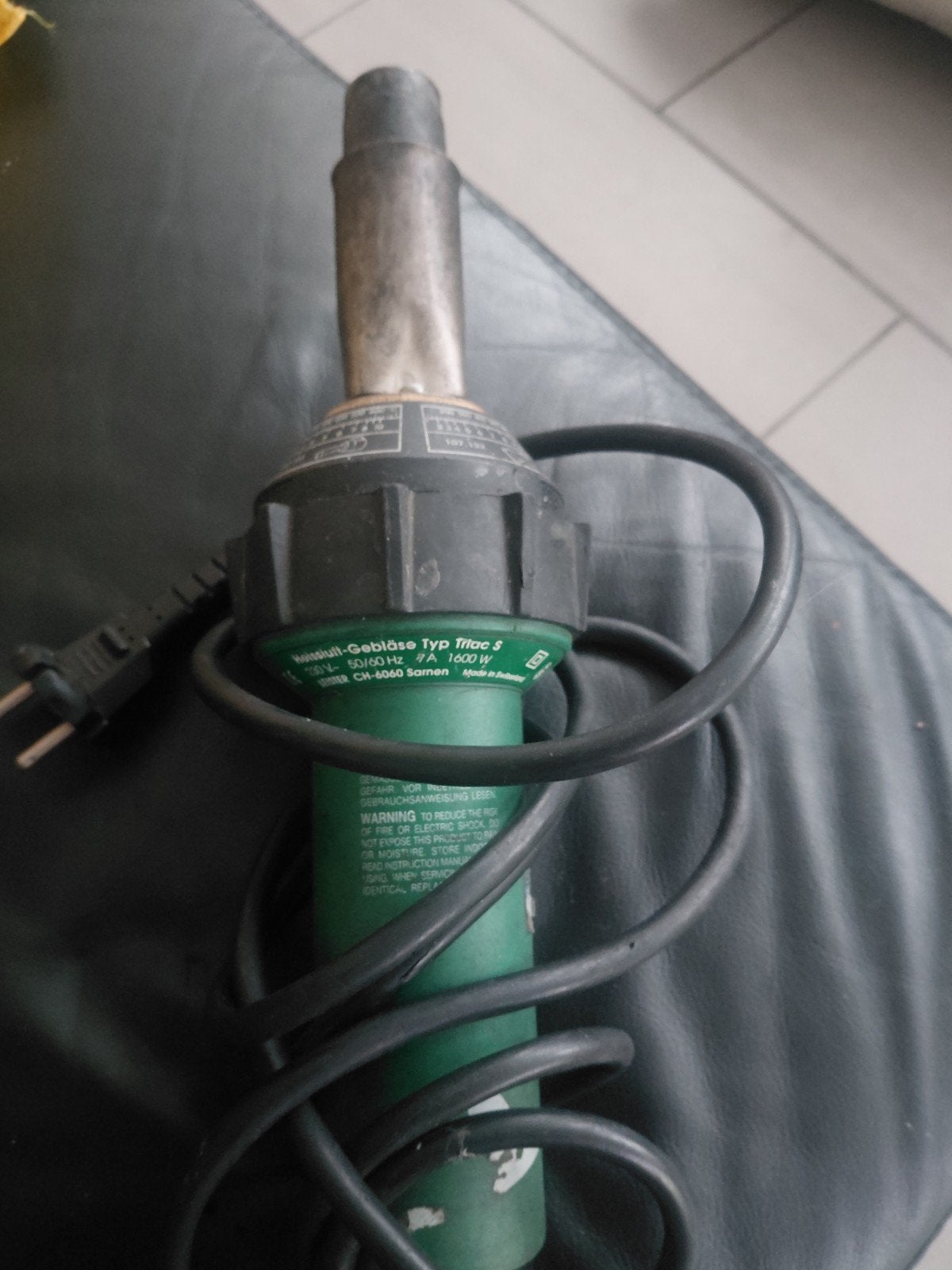 Puissance 1600 W, Enlèvement
