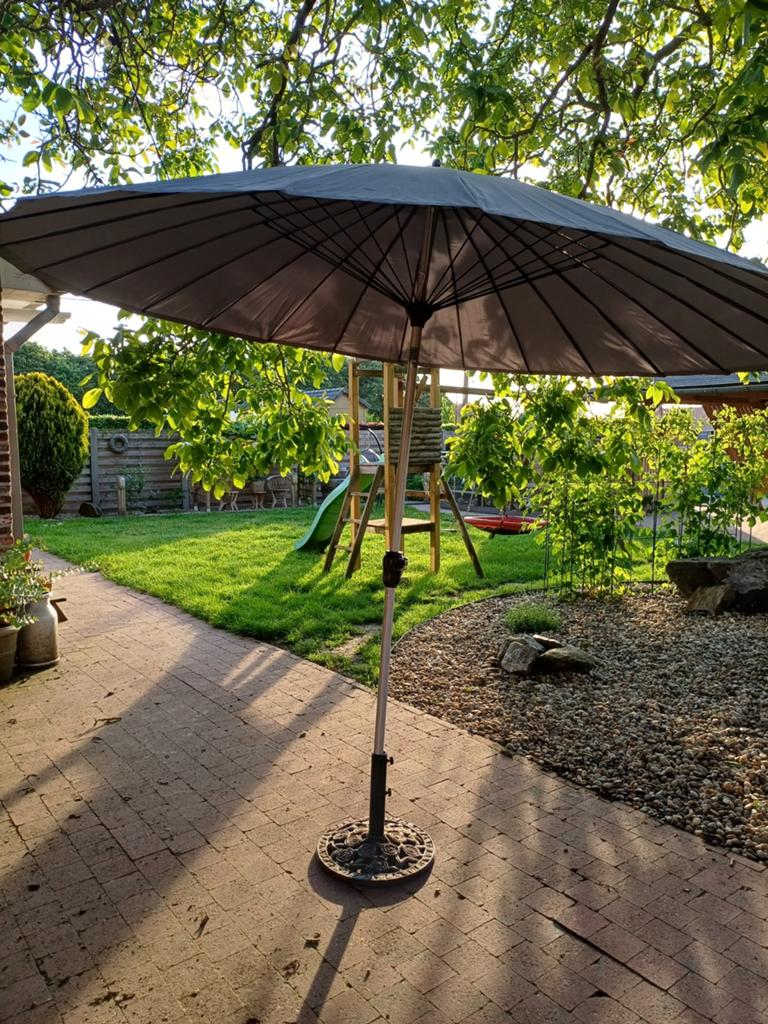 Groote parasol met voed, Tuin en Terras, Ophalen, Nieuw, 2 tot 3 meter, Kantelbaar