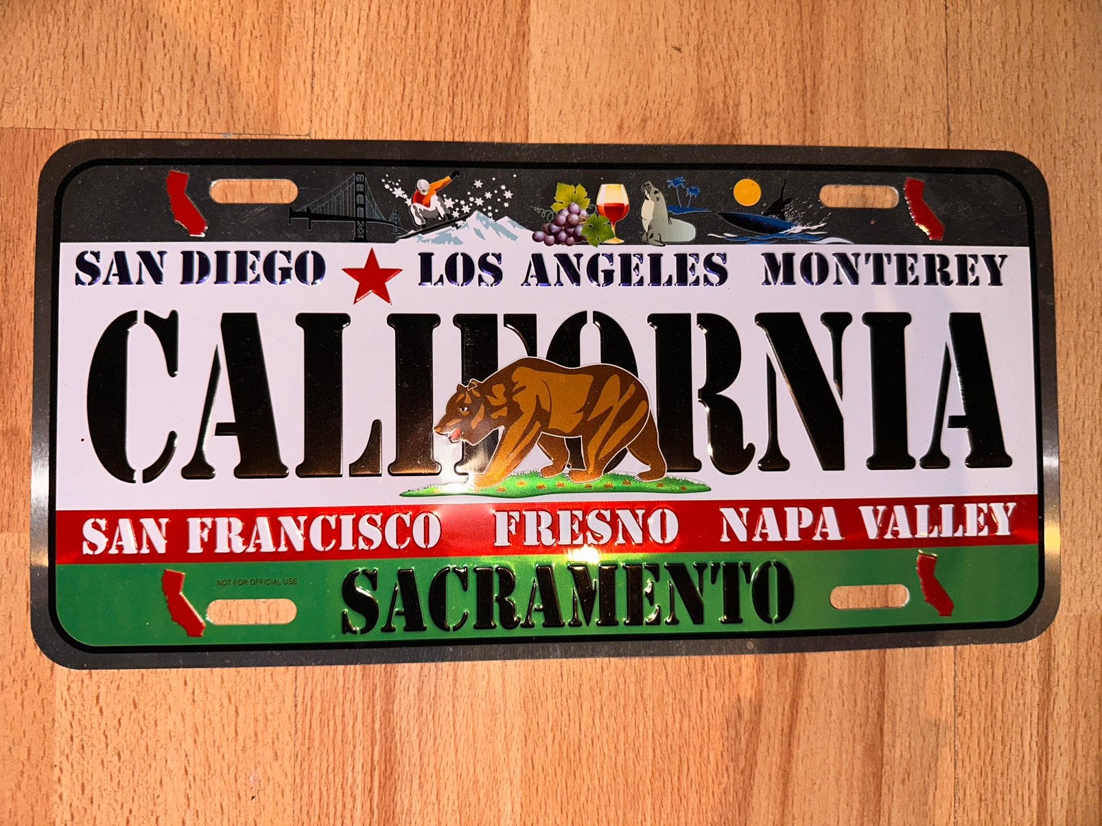 une plaque d'immatriculation décorative de la Californie., Maison & Meubles, Neuf, Enlèvement ou Envoi, Métal, Multicolore