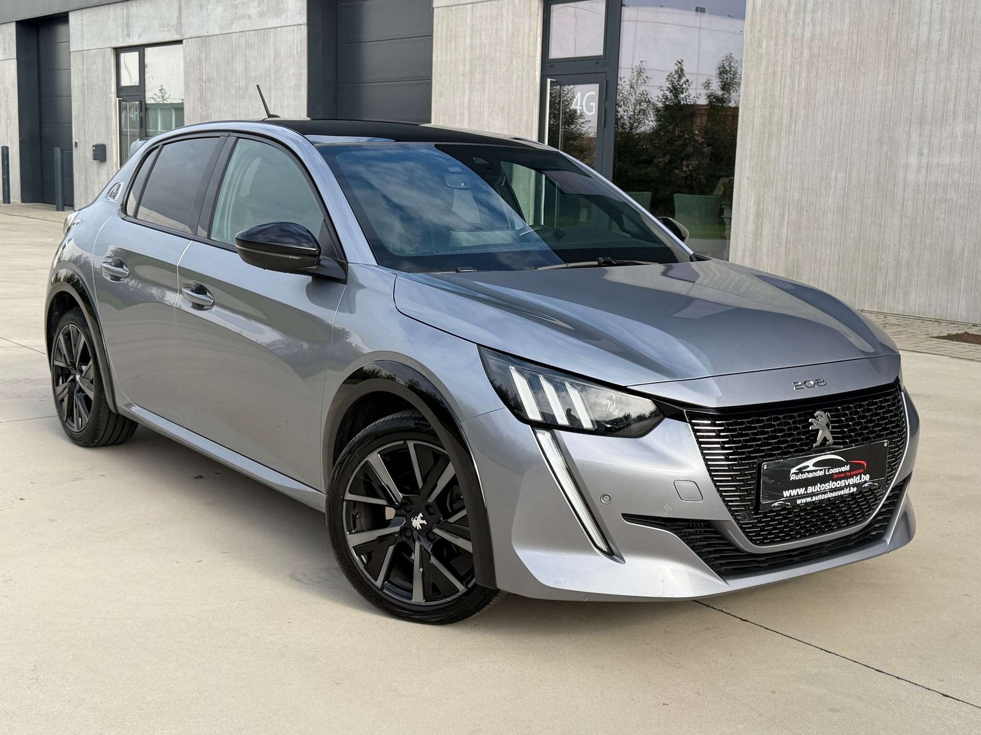 Peugeot 208 1.2 PureTech GT AUTOMAAT/ PANO/ CARPLAY/ CAMERA/, Achat, Euro 6, Entreprise, 5 portes