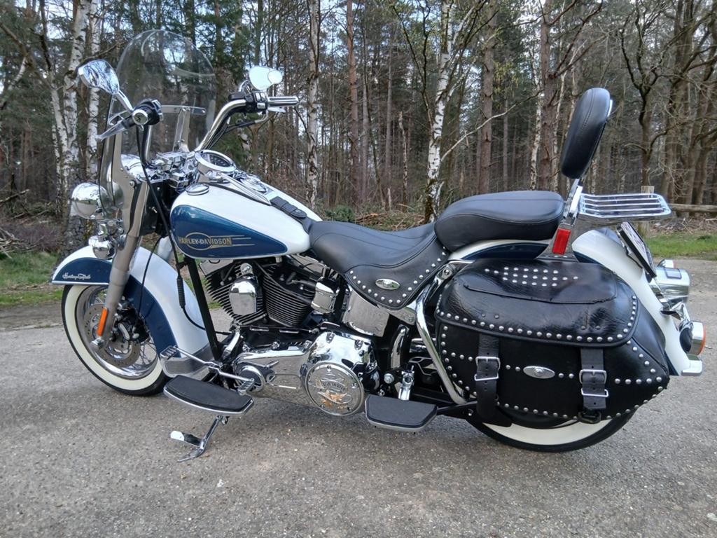 Harley davidson 1584 cc twincam injectie 23.700 km (Bj2009), 2 cilinders, Particulier, Meer dan 35 kW, 1584 cc