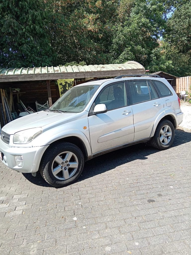 Toyota  4x4 lichte vracht, Automaat, Zwart, 4 cilinders, Leder